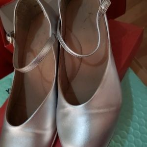 Capezio Character Shoes Sprayed Silver